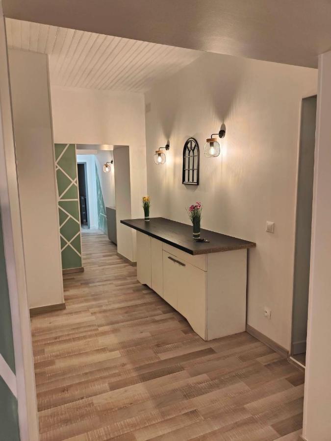 Le Cocon De Mila Apartamento Uzer  Exterior foto